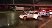 Два автомобиля столкнулись накануне вечером в Нижнем Новгороде: есть погибший 